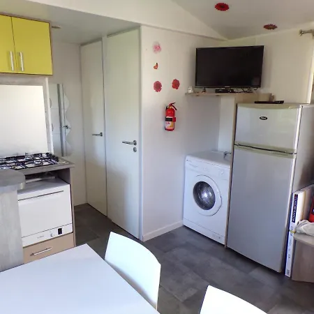Mobile Home 64771 Tybreizh Holidays At Les Charmettes 4 Star Without Fun Pass Vakantiehuis