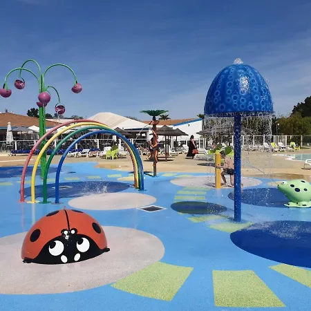 Mobile Home 64771 Tybreizh Holidays At Les Charmettes 4 Star Without Fun Pass Vakantiehuis *
