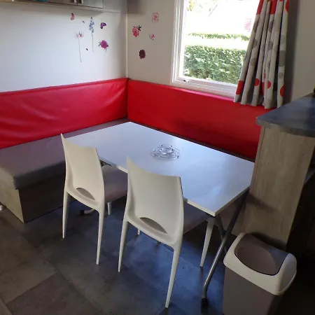Hébergement de vacances Mobile home 64771 TyBreizh Holidays in Les Charmettes